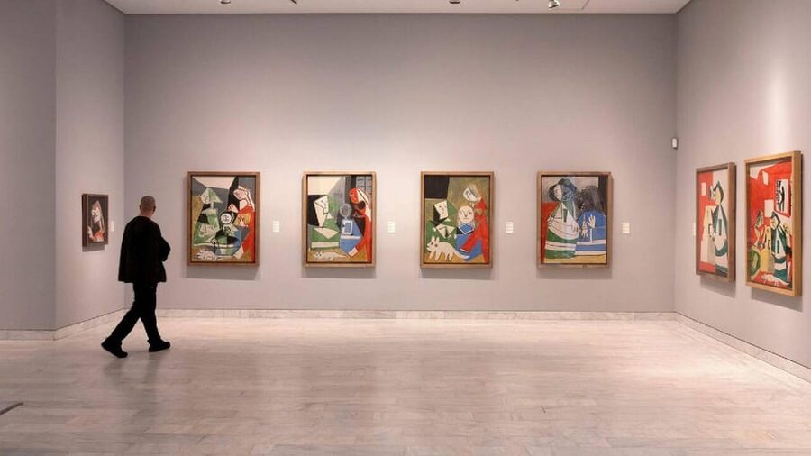 Barcelona: Picasso Walking Tour with Picasso Museum Tickets - What this Barcelona Picasso experience really includes