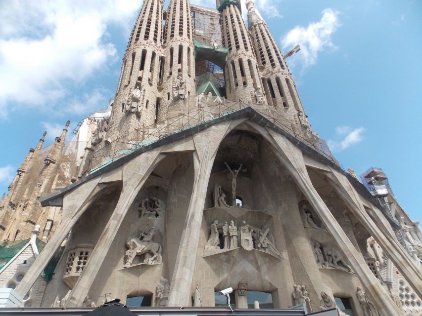 Barcelona: Private Walking Tour with a Local - Who will get the most from this Barcelona walk?
