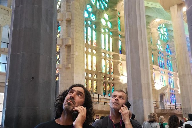 Barcelona: Sagrada Familia, Park Guell & Tapas Private Tour - Sagrada Familia: the grand finish