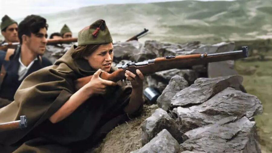 Barcelona: The Spanish Civil War Historical Walking Tour - Hitler, Mussolini, and the International Brigades