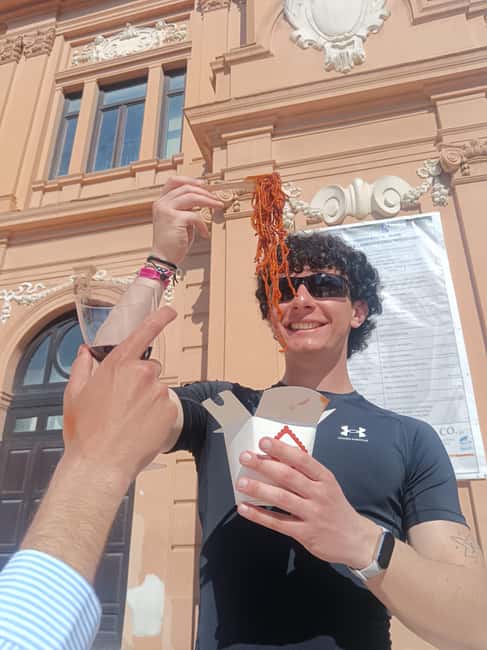Bari: Walking Street Food Tour - From the old town to the French quarter