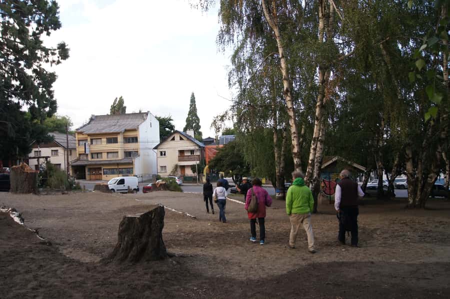 Bariloche: German Immigration and History Walking Tour - Belgrano Square and the town’s German character