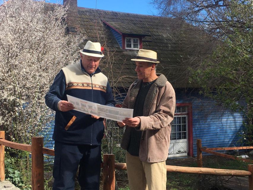 Bariloche: German Immigration and History Walking Tour - Separating facts from Patagonian myths
