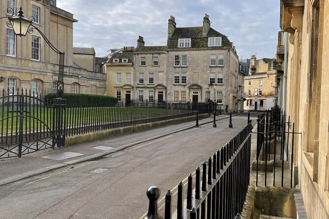 BATH: 2-Hour Bath Walking Tour of Bridgerton Filming Locations - Pace, comfort, and accessibility