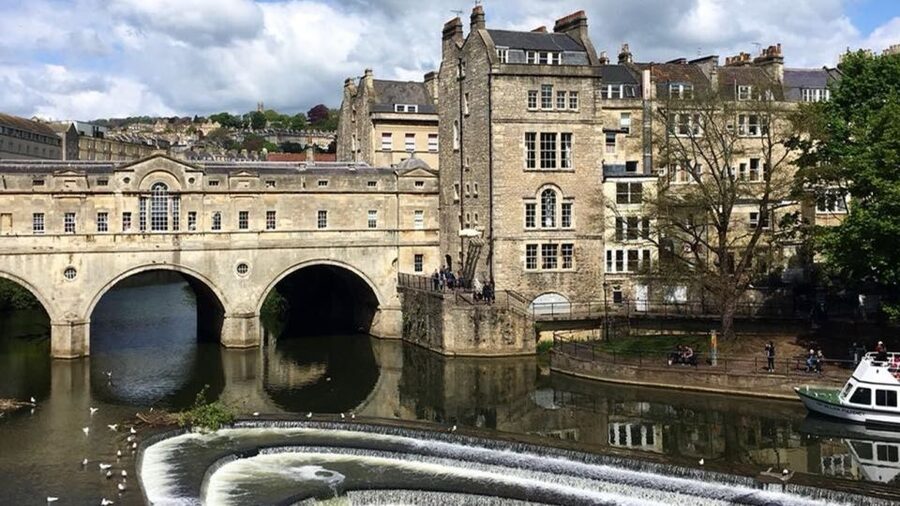 Bath: Walking Tour with Qualified Blue Badge Tourist Guide - Five things to know before you go