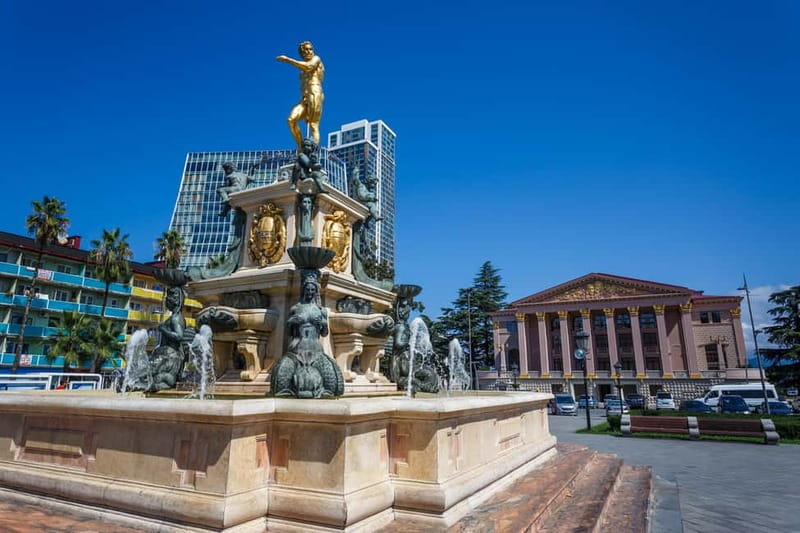 Batumi: Guided Walking Tour - Piazza Square and St. Nicholas Church