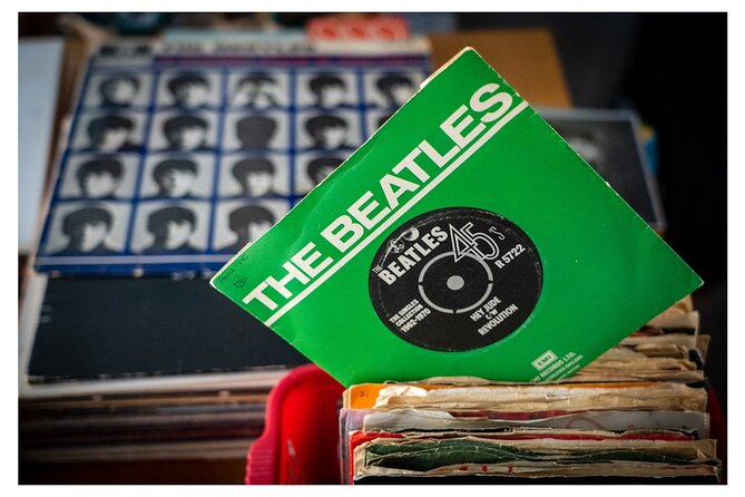 Beatles Famous Walking Tour Of Liverpool- Fully Guided - The White Star and the Cavern Quarter