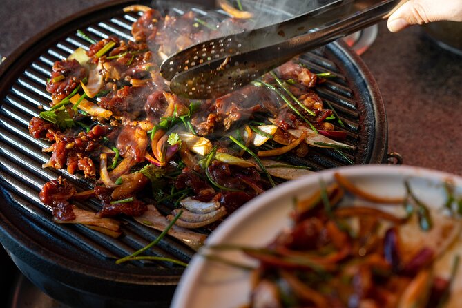Beijing Hutong Walking Food and Beer Tour at Hidden Restaurants - Stop three: Beijing noodles in a century-old home
