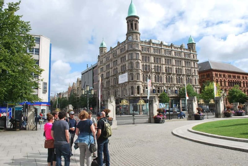Belfast: A History of Terror Walking Tour - Starting at Belfast City Hall