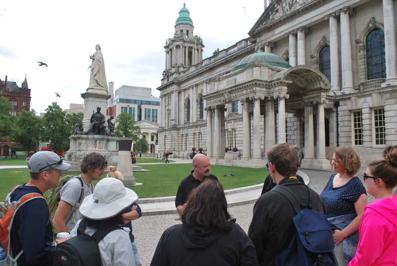 Belfast: Best of Belfast History, Culture & Art Walking Tour - Victorian architecture and modern Belfast