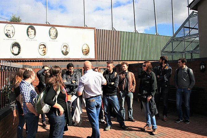 Belfast Political Tour-Conflicting Stories Walking Tour - Starting near Divis Tower and the Falls