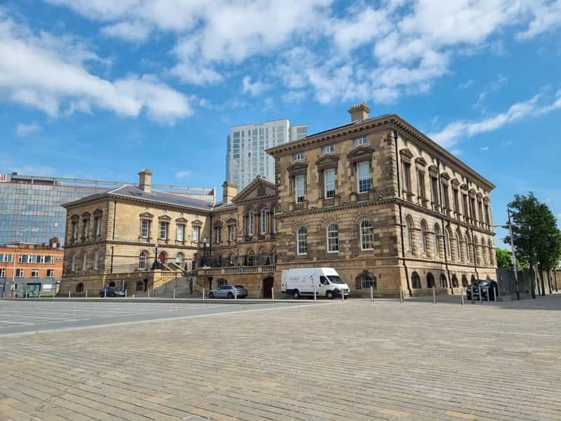 Belfast Walking Tour with a Local – History & Craic - Joy’s Entry adds atmosphere and older city texture