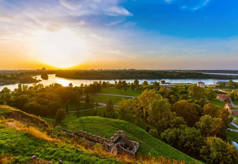 Belgrade: Shared Group or Private Guided Walking Tour - Key points to know before booking