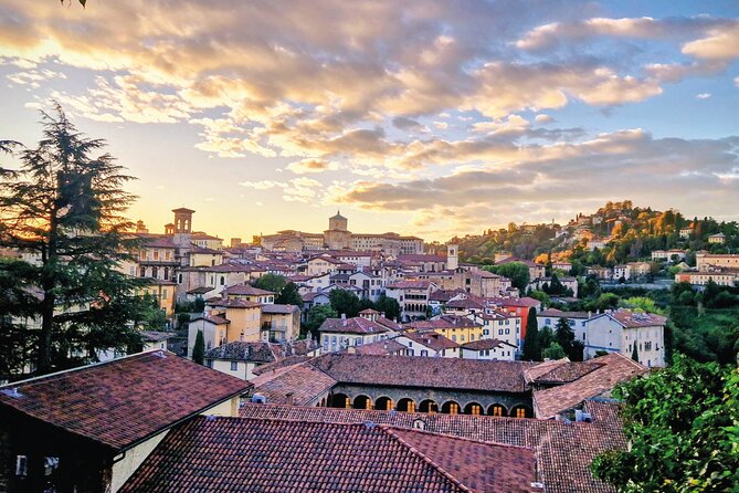 Bergamo: Digital Guide made by a Local for your walking tour - Stories, jokes, and the local point of view