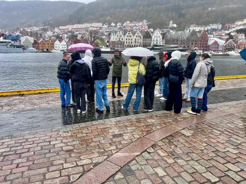 Bergen: Sightseeing Walking Tour with Ferry Ride - Practical tips for a smoother outing