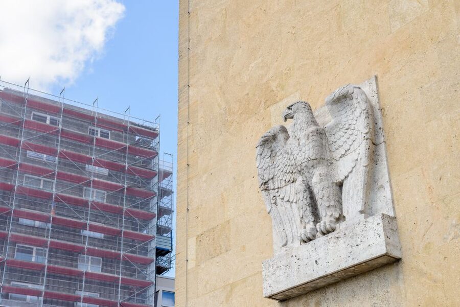 Berlin: 2.5-Hour Walking Tour through Kreuzberg 61 - The Prussian Monument for the Liberation Wars