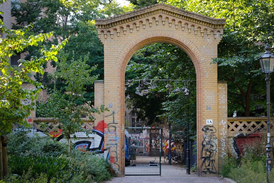 Berlin: Alternative Berlin Walking Tour - Who will enjoy this tour most?