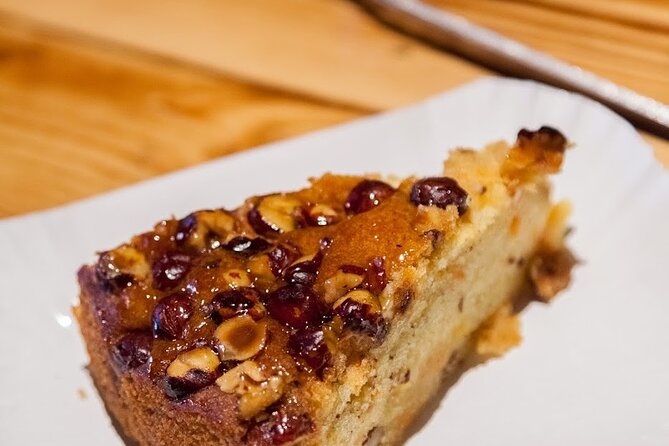 Berlin Center Food Tour with 8+ Authentic Local Tastings - Bakeries, pastries, and a welcome sugar break
