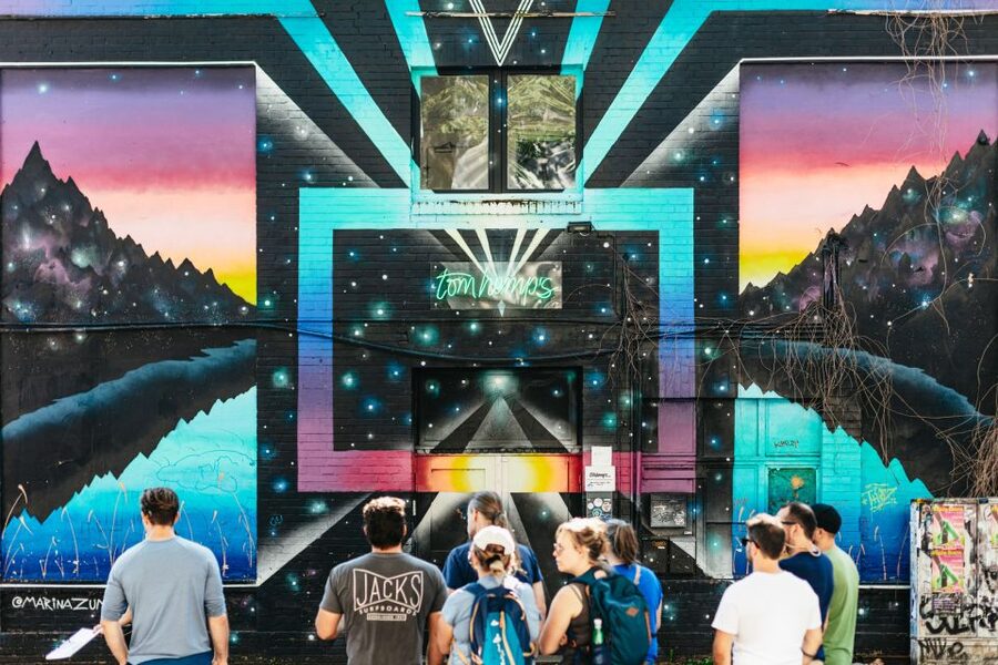 Berlin: City Street Art Guided Walking Tour - Moving toward Kreuzberg and the East-West story