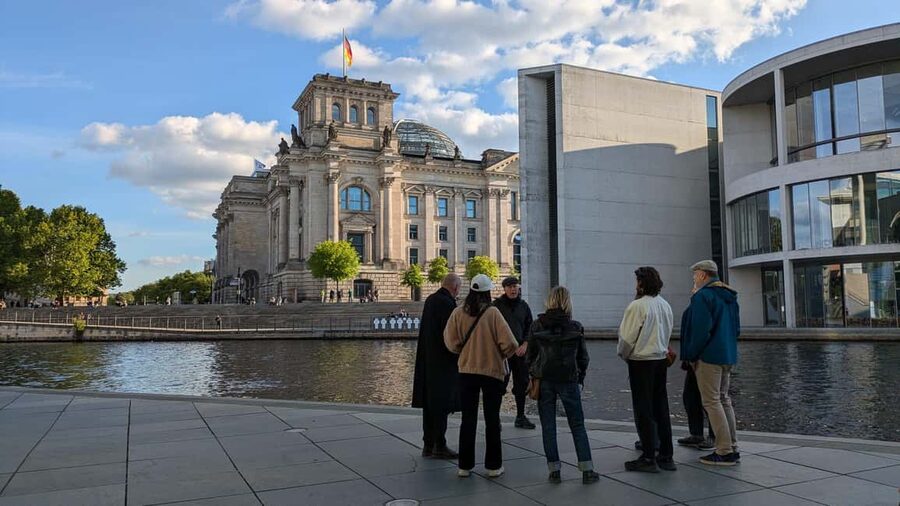 Berlin City walk Government District and Places of Democracy - Parliament of the Trees and the memory of the Wall