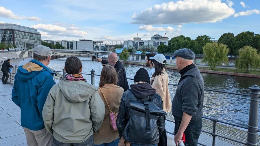 Berlin City walk Government District and Places of Democracy - The Chancellery and Platz der Republik