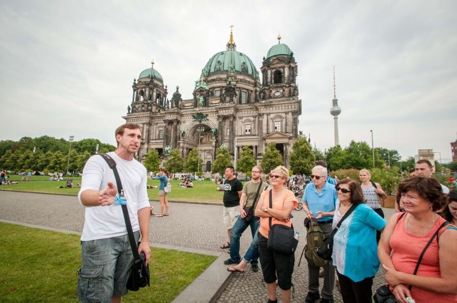 Berlin: Discover Berlin Walking Tour - How the guides shape the experience