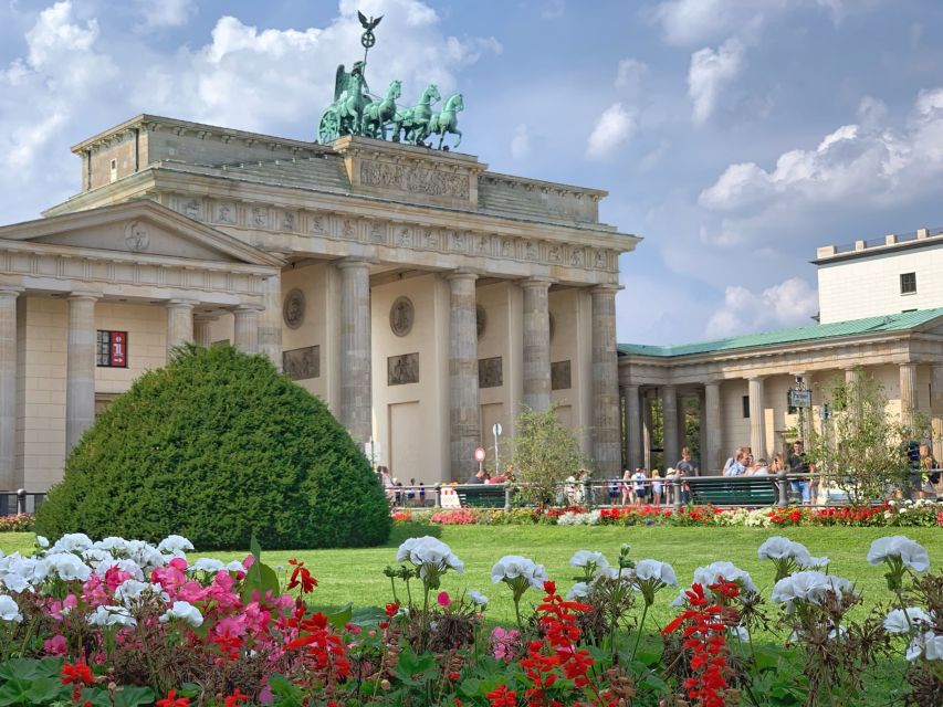 Berlin: Discover Berlin Walking Tour - From Berlin’s origins to the Prussian center
