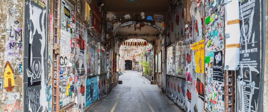 Berlin: Hidden Backyards Guided Walking Tour - Starting at Hackescher Markt