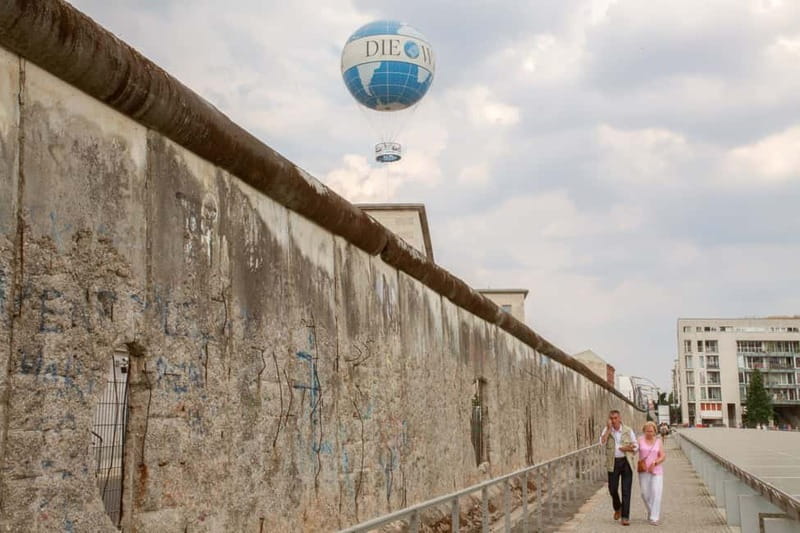 Berlin: History of the Third Reich Guided Walking Tour - The Soviet Memorial and the Battle for Berlin