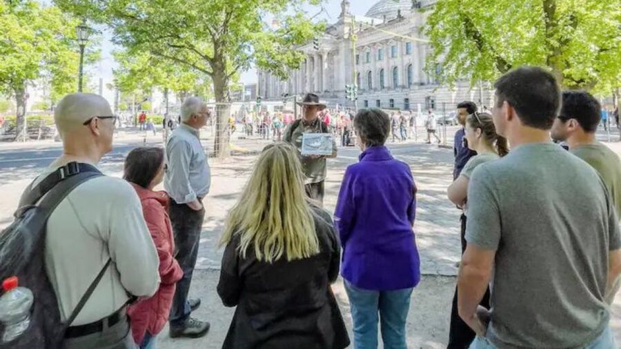 Berlin: Hitler's Berlin The Rise & Fall Guided Walking Tour - The Reichstag and the destruction of democracy
