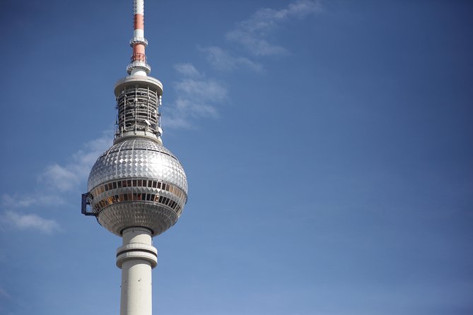 Berlin Private Half-Day Walking Tour: Discover the German Capital’s History - Checkpoint Charlie and Berlin’s divided city