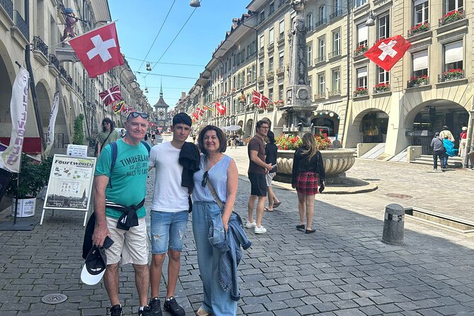 Bern Walking Tour: Explore Top Sights & Hidden Gems - BearPark, bears, and the route’s local character