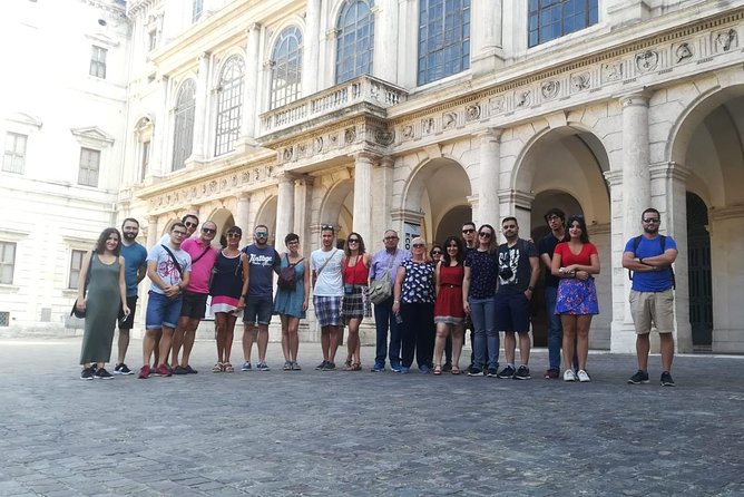 Best of Rome Walking Tour including Trevi Fountain - Piazza Navona and Bernini’s fountains