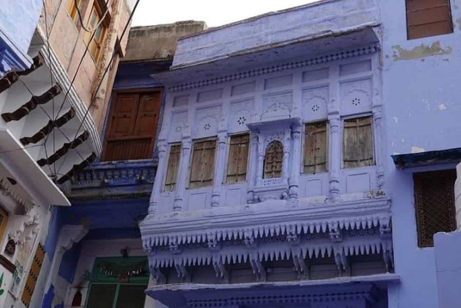 Blue City Heritage Walking Tour With Pick Up & Drop Off - Walking the narrow lanes of the Blue City