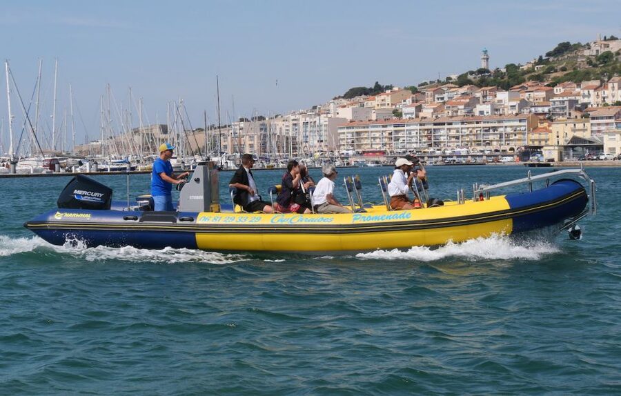 Boat walk in Sete on the singular island 1 hour - Why Sète is best approached from the canals