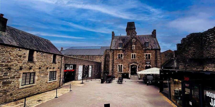 Bodmin: Bodmin Jail Entry Ticket & Dark Walk - The Naval Wing shows prison life at close range
