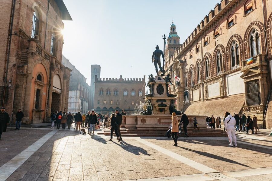 Bologna: City Center Walking Tour - How the guiding affects the experience