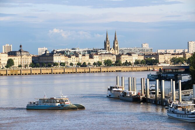 Bordeaux City - Private Guided Walking Tour with Local Sophia - Place de la Victoire and the Marché des Capucins