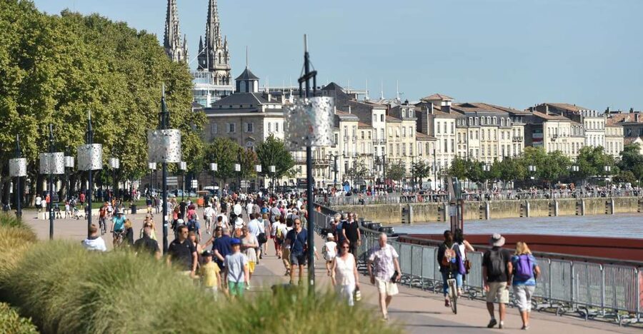 Bordeaux: Guided Walking Tour - The Grand Théâtre and the city’s public face