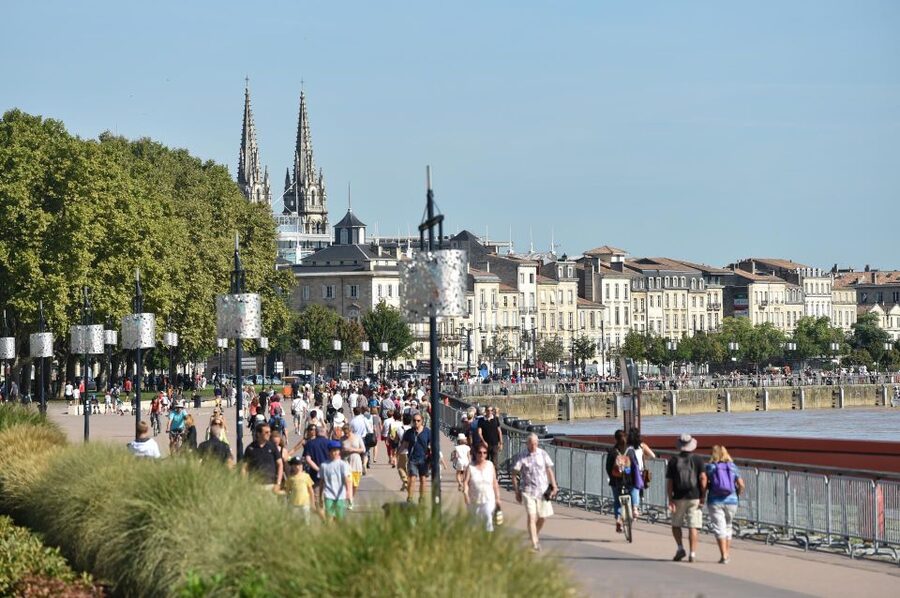 Bordeaux: Guided Walking Tour - Place des Quinconces and Bordeaux’s grand scale