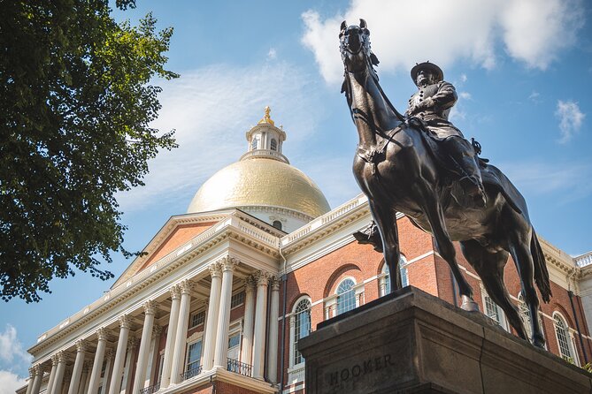 Boston History Tour: Scenic Walk Through Time & Landmarks - Boston Common and the move toward Beacon Hill