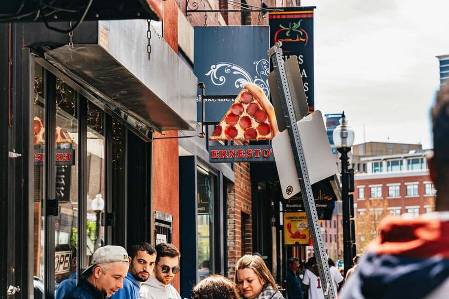Boston: North End Pizza Walking Tour with 3 Slices & Cannoli - The Neapolitan-style stop
