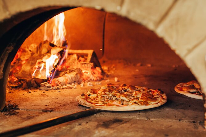 Boston Pizza Lovers Food and History Walking Food Tour - Guides can make or break the experience