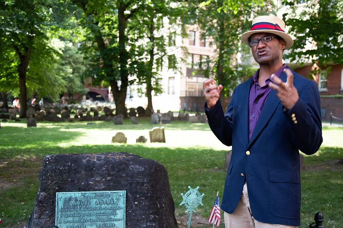 Boston's Freedom Trail: A Revolutionary Walking Tour - Paul Revere House and Old North Church