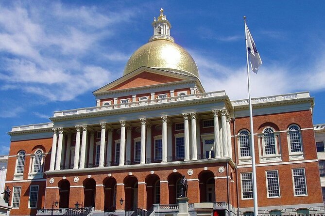 Boston's Freedom Trail: A Revolutionary Walking Tour - Park Street Church and the Granary Burying Ground