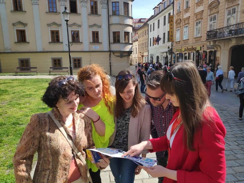 Bratislava Walking Tours with Licensed Guides - What the $176 group price really means