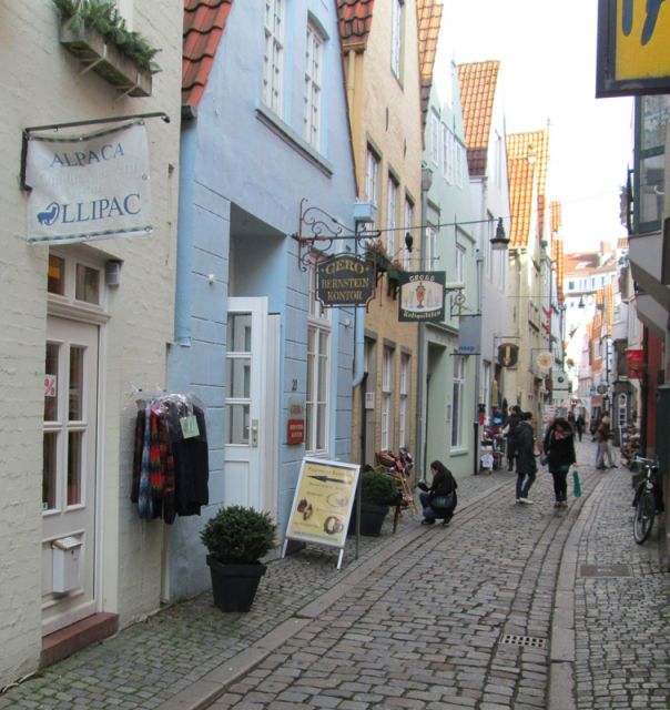 Bremen: Walking Tour of Historic Schnoor District - The monastery story and St. John’s Church