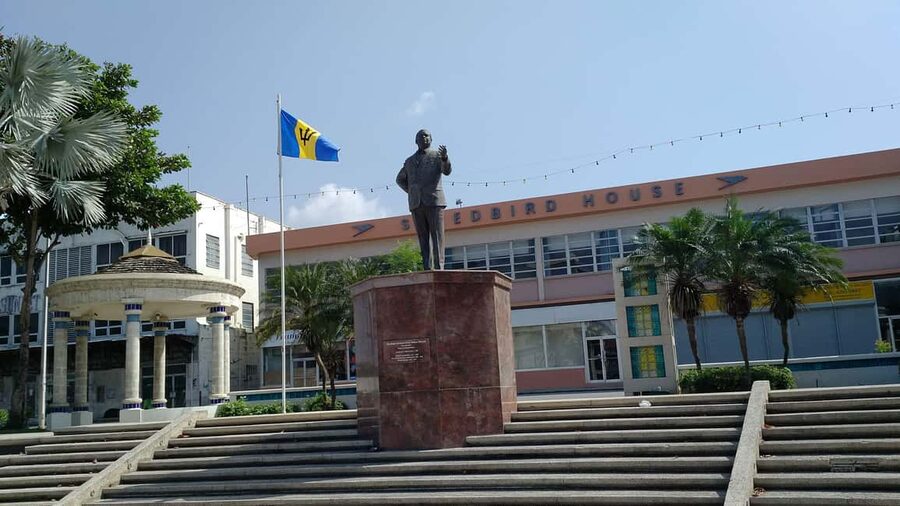 Bridgetown: A Guided Walking Tour of The History of a City - Facing a difficult past at the burial ground
