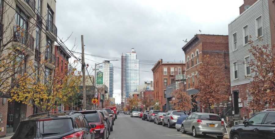 Brooklyn: 2-Hour Best of Brooklyn Walking Tour -Williamsburg - What the two-hour pace feels like