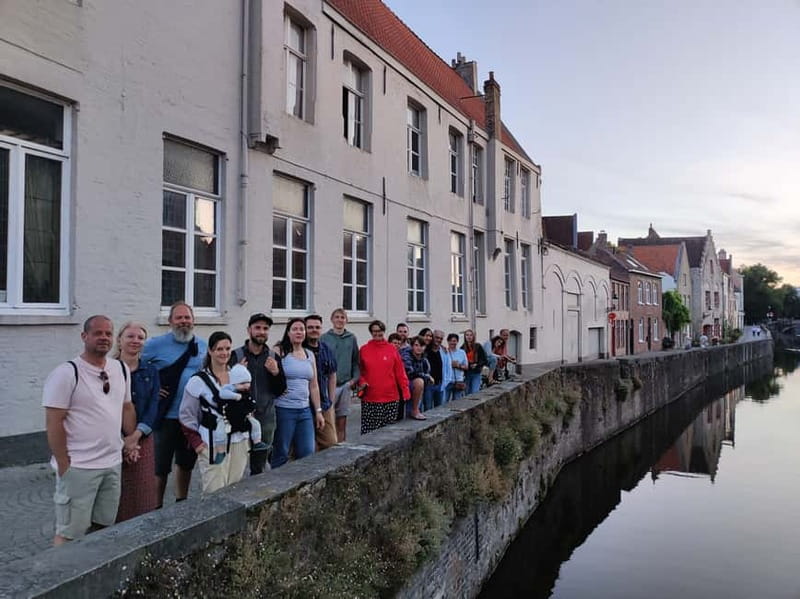 Bruges: Nightly Tales and Untold History Walking Tour - Huis Ter Beurze and Bruges as a trading center